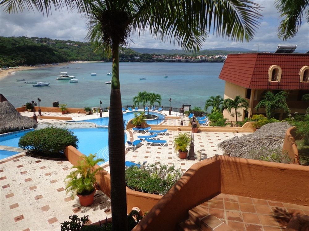 Victorian House Hotel Sosua Exterior photo