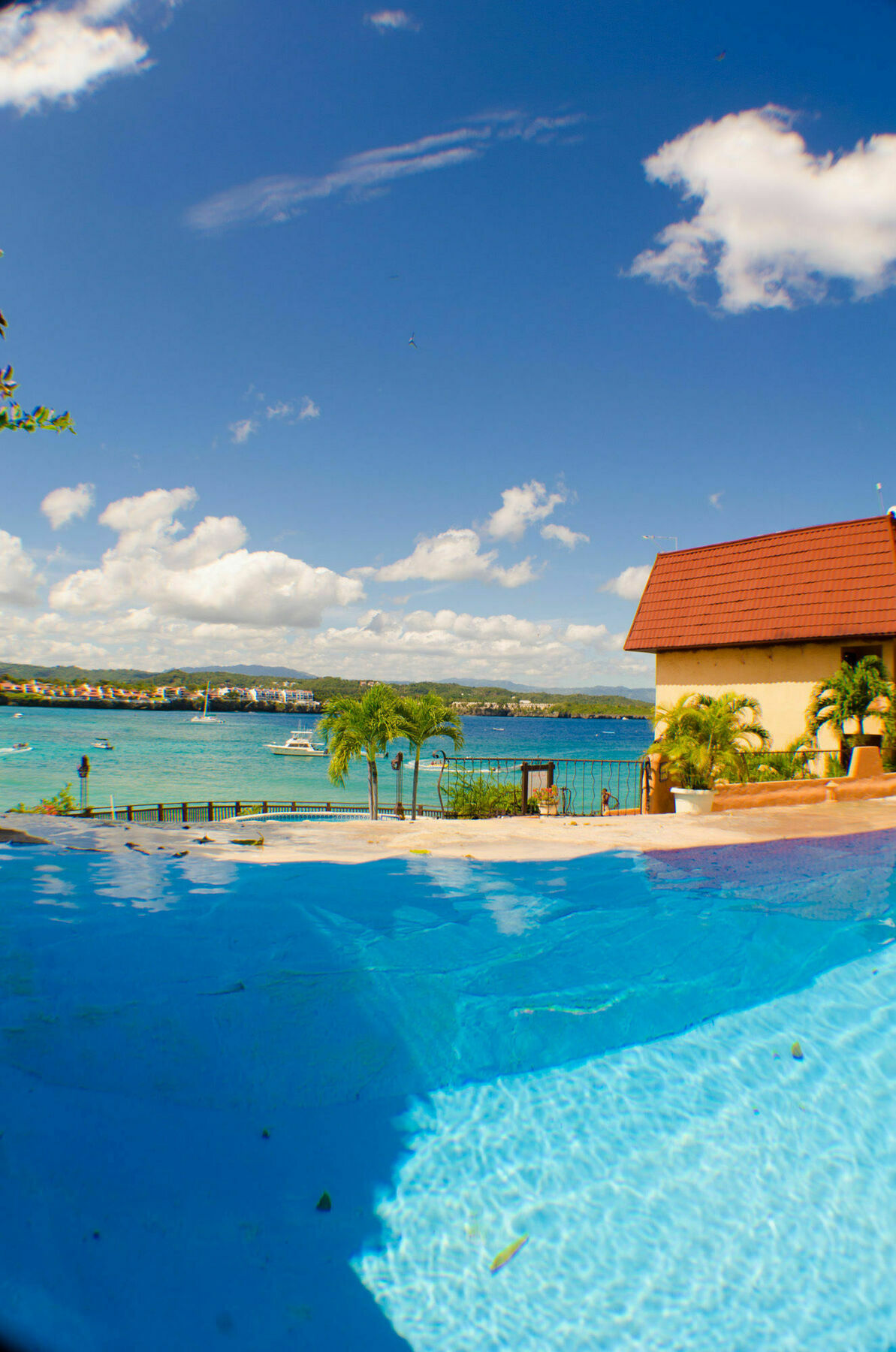 Victorian House Hotel Sosua Exterior photo