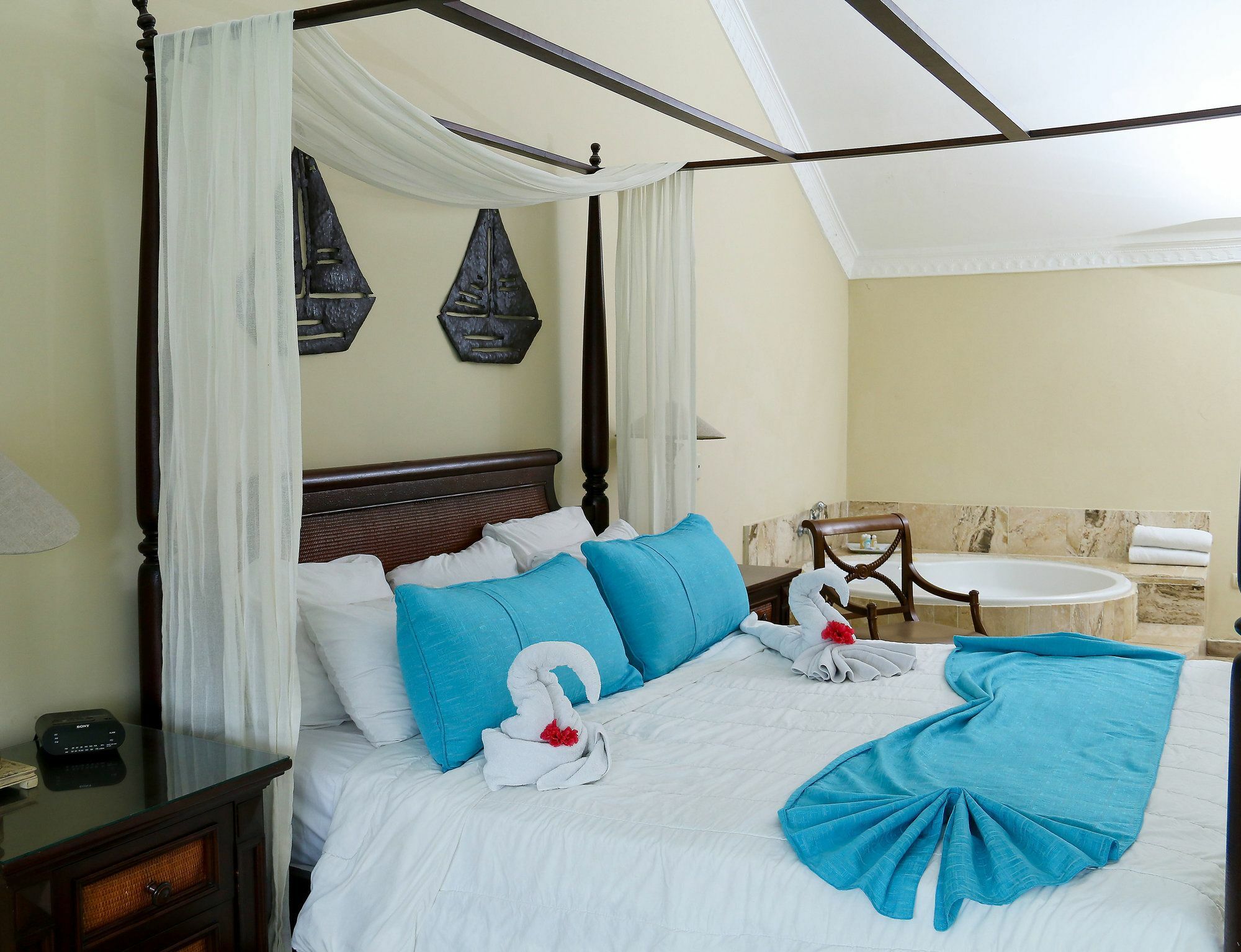 Victorian House Hotel Sosua Exterior photo
